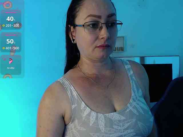 Milly-Sanchez webcam