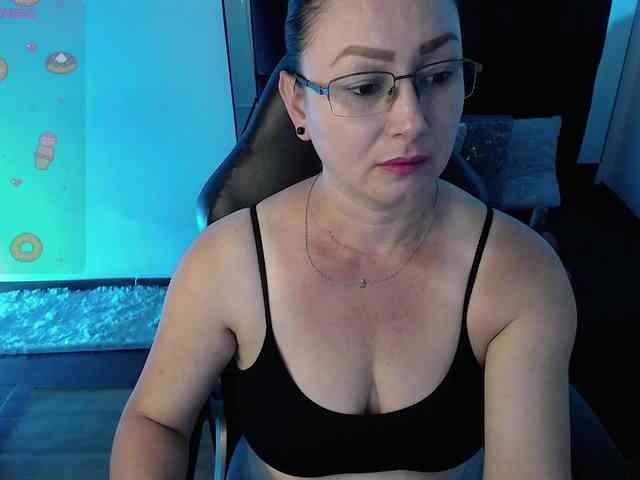 Milly-Sanchez webcam