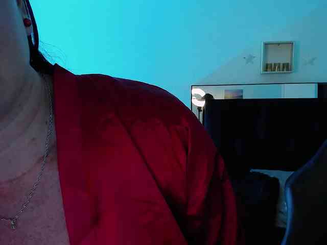 Milly-Sanchez webcam