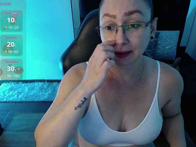 Milly-Sanchez webcam