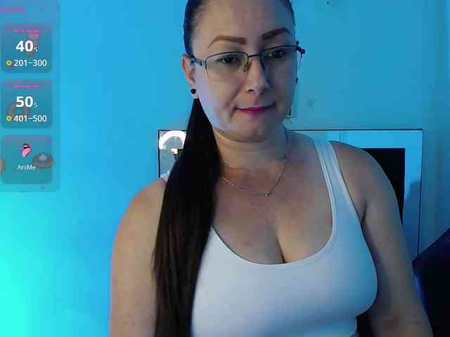 Milly-Sanchez webcam