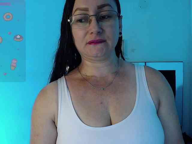 Milly-Sanchez webcam
