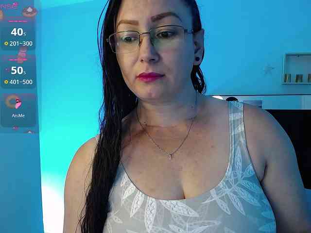 Milly-Sanchez webcam