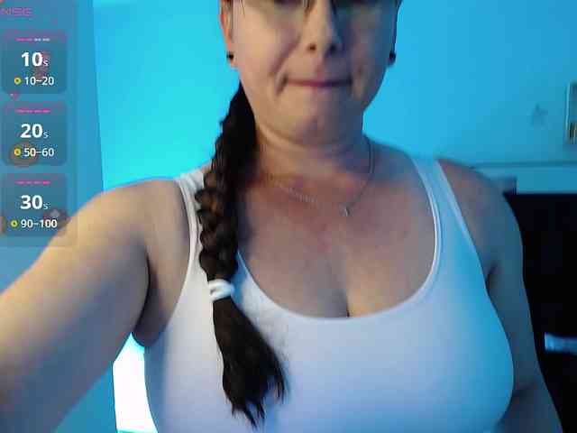 Milly-Sanchez webcam