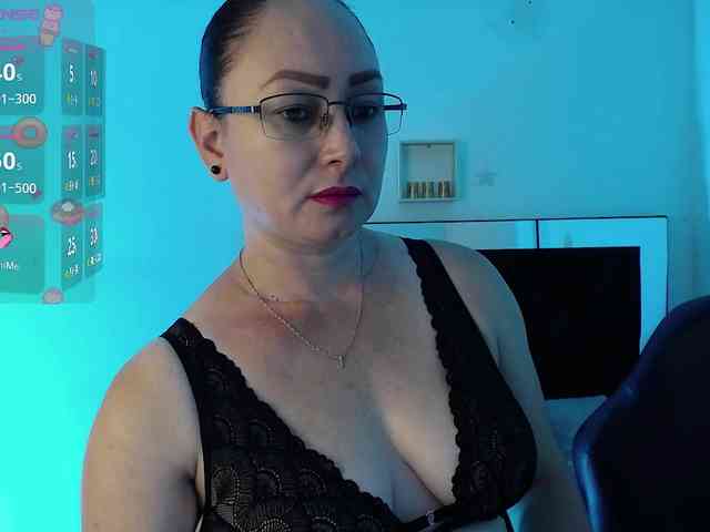 Milly-Sanchez webcam