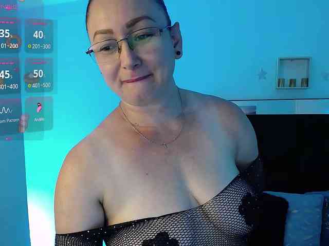 Milly-Sanchez webcam