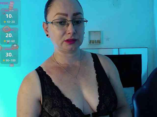 Milly-Sanchez webcam
