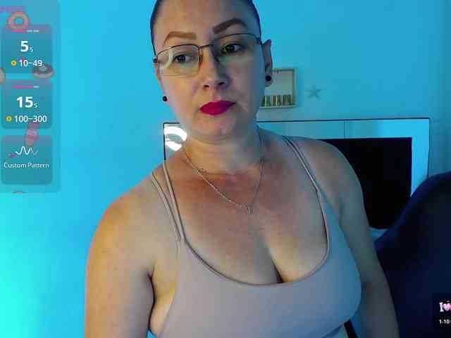 Milly-Sanchez webcam