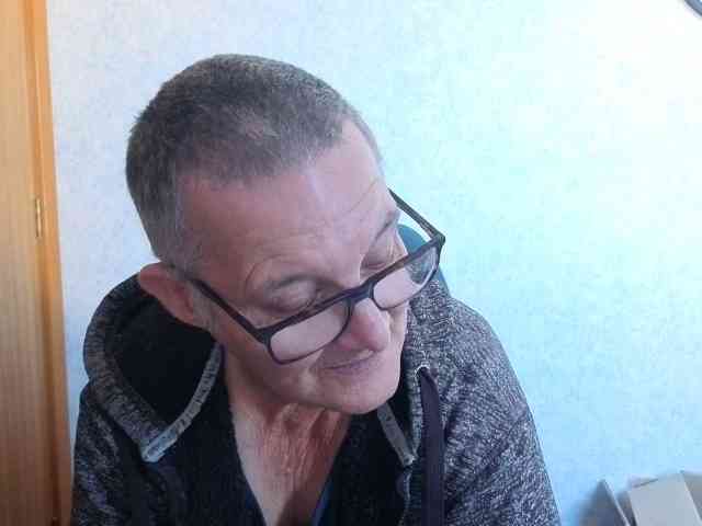 daddyman1 Live Webcam on BongaCams