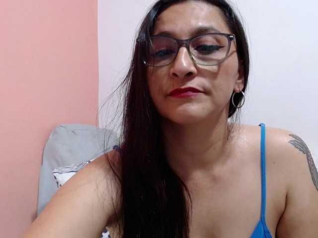 KarinaSuarez1 preview
