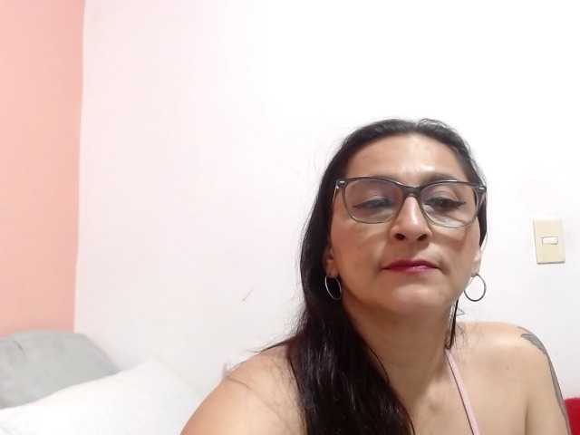 KarinaSuarez1