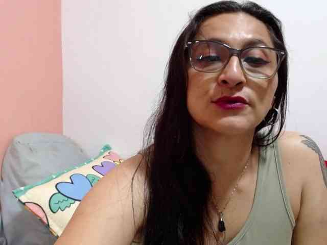KarinaSuarez1 webcam