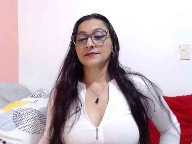 KarinaSuarez1 webcam
