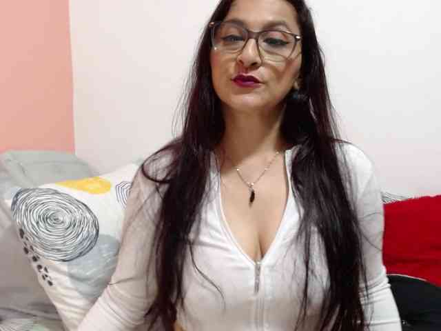 KarinaSuarez1 webcam