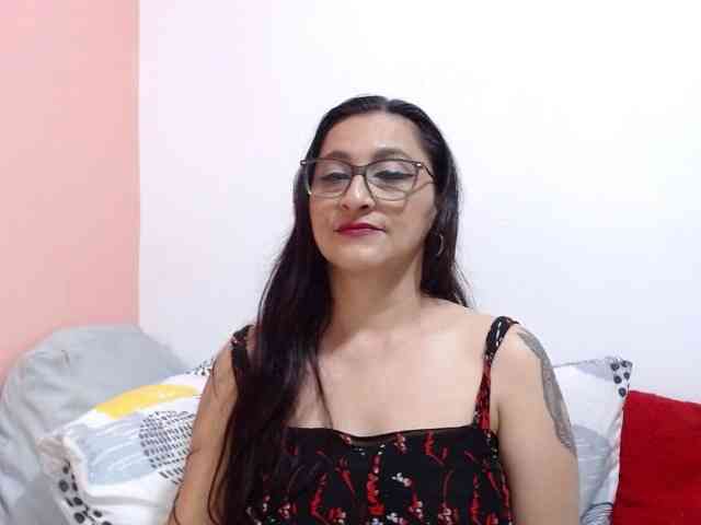 KarinaSuarez1 webcam