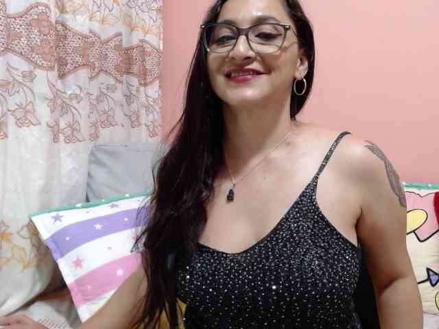 KarinaSuarez1 webcam