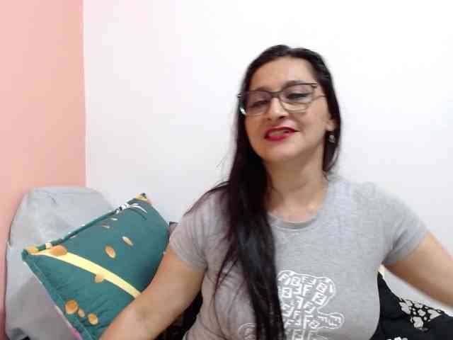 KarinaSuarez1 webcam