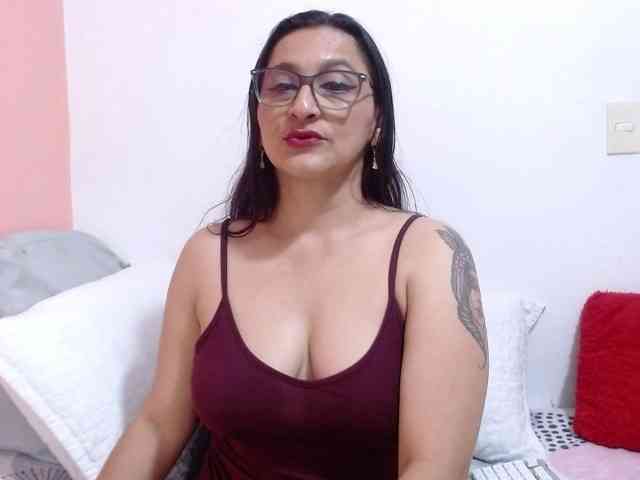 KarinaSuarez1