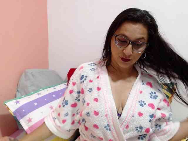KarinaSuarez1 webcam