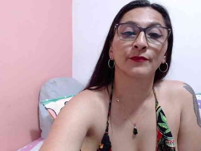 KarinaSuarez1 webcam
