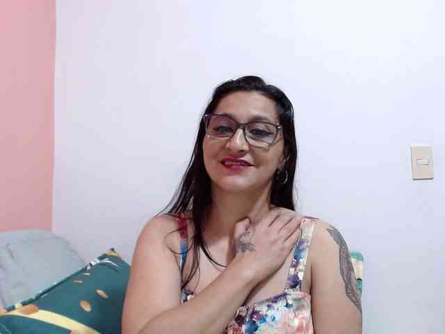 KarinaSuarez1 webcam