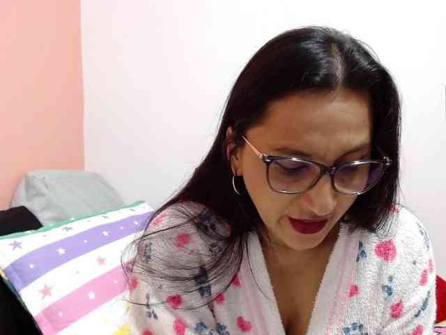 KarinaSuarez1 webcam