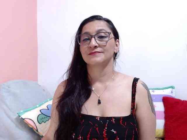KarinaSuarez1 webcam