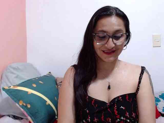 KarinaSuarez1 webcam