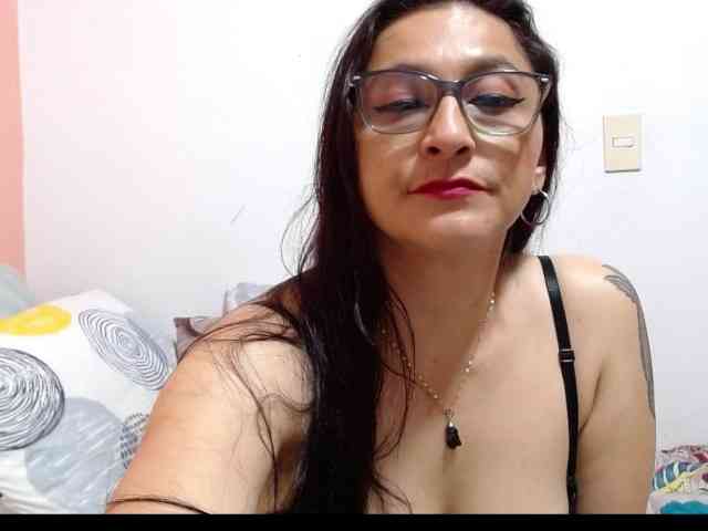 KarinaSuarez1 webcam
