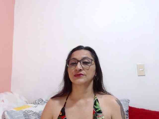 KarinaSuarez1