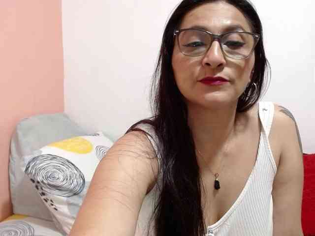 KarinaSuarez1