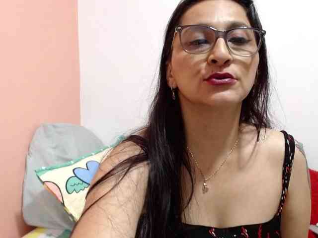 KarinaSuarez1