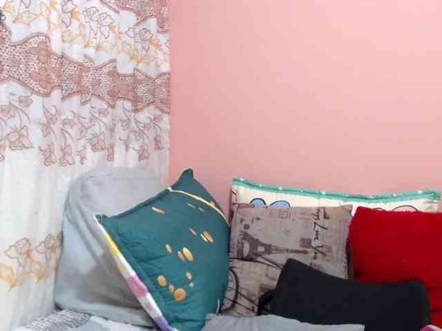 KarinaSuarez1 webcam