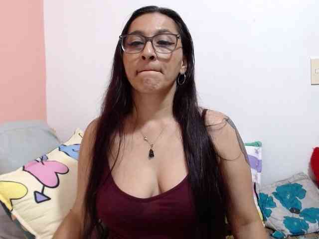 KarinaSuarez1 webcam