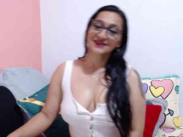 KarinaSuarez1