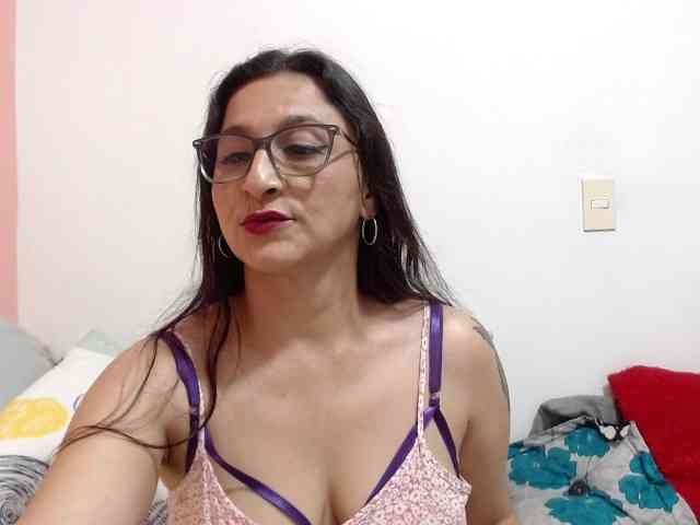 KarinaSuarez1