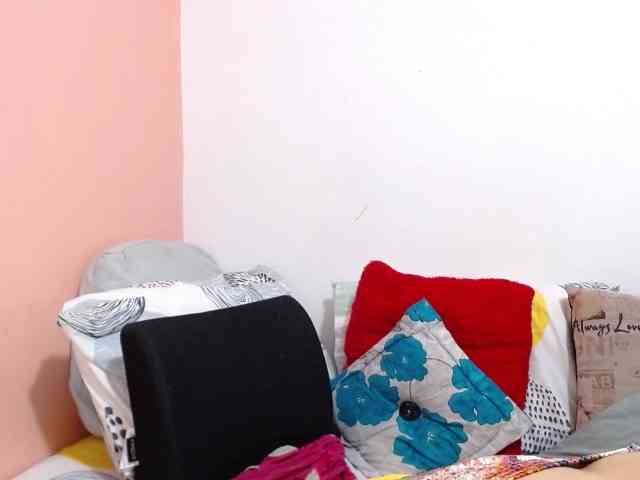 KarinaSuarez1 webcam