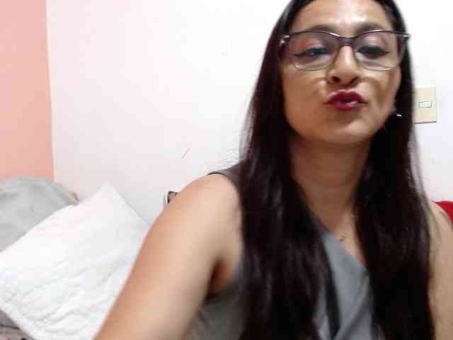 KarinaSuarez1 KarinaSuarez1