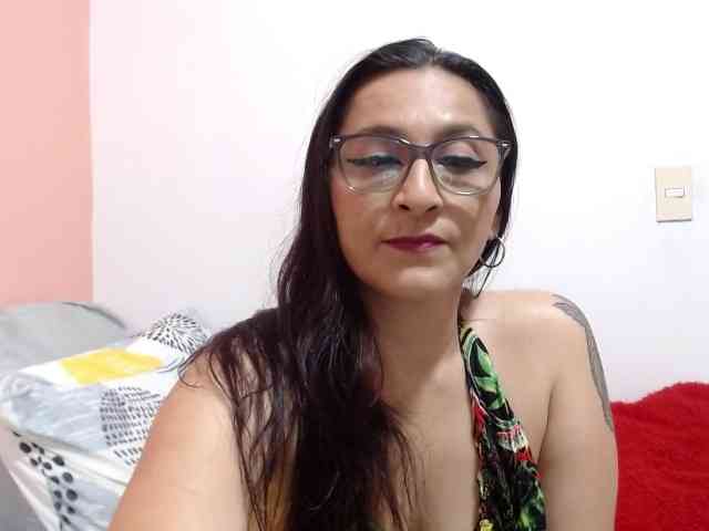 KarinaSuarez1 webcam