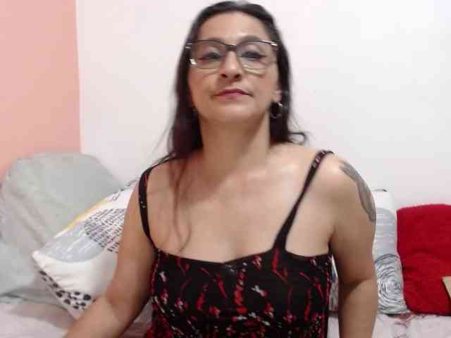 KarinaSuarez1