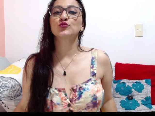 KarinaSuarez1 webcam