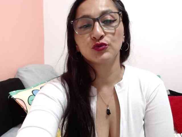 KarinaSuarez1 webcam