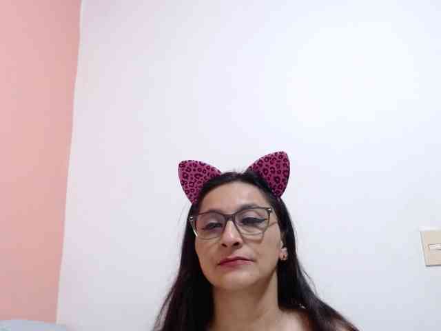 KarinaSuarez1 KarinaSuarez1