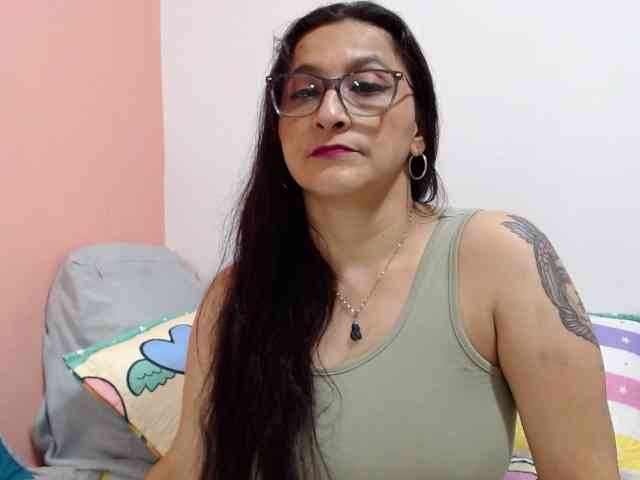 KarinaSuarez1 webcam