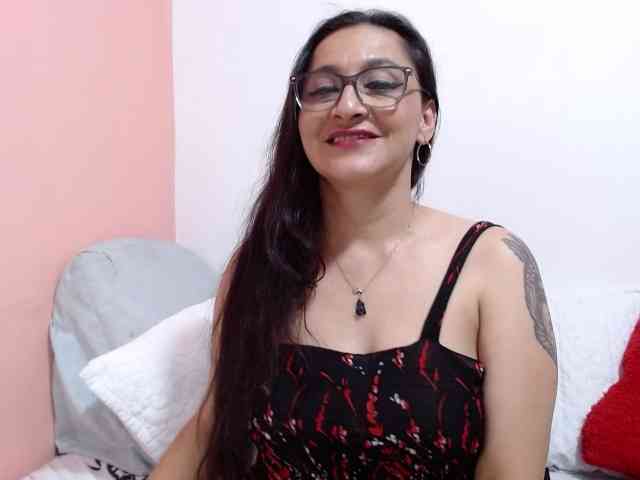 KarinaSuarez1 webcam