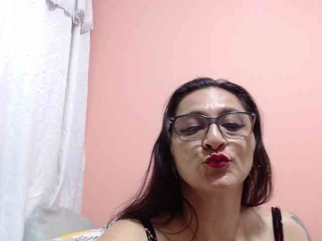 KarinaSuarez1 webcam