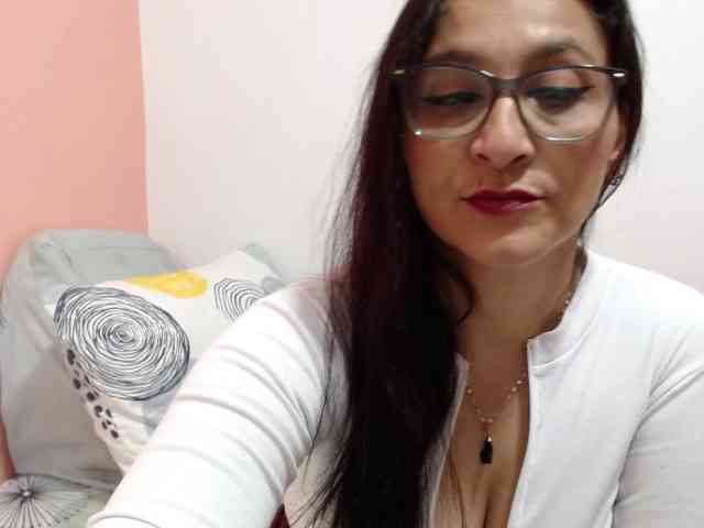 KarinaSuarez1 webcam