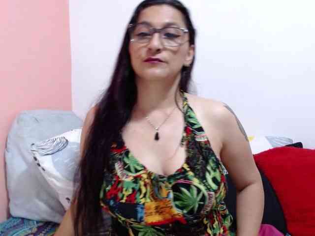KarinaSuarez1 webcam