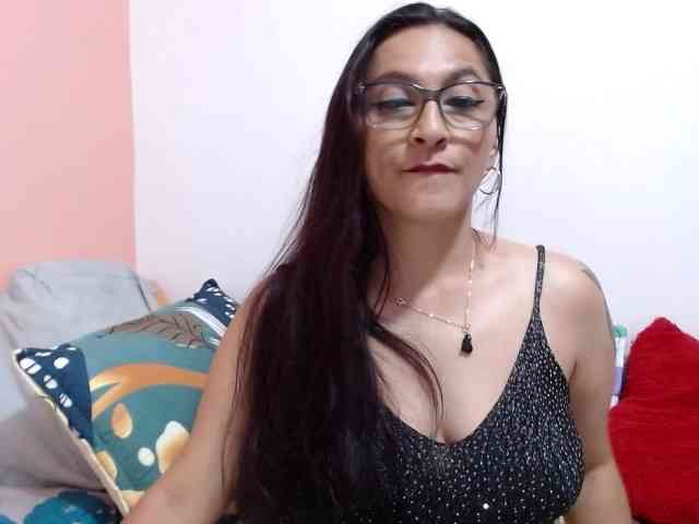 KarinaSuarez1 webcam