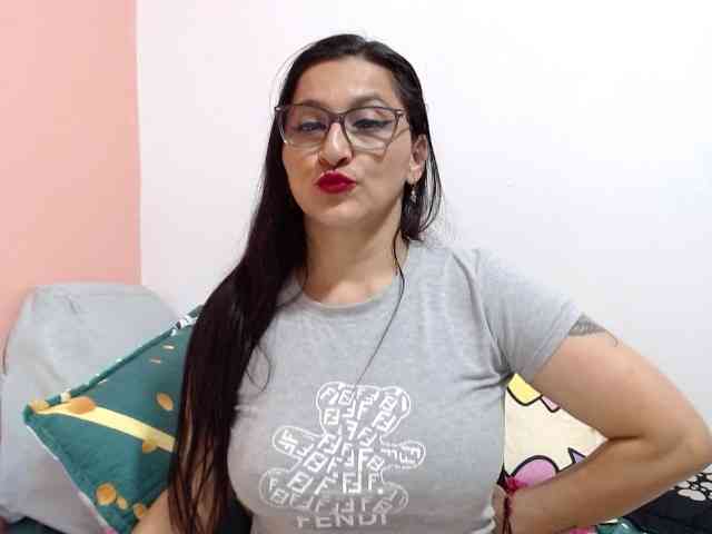 KarinaSuarez1 webcam